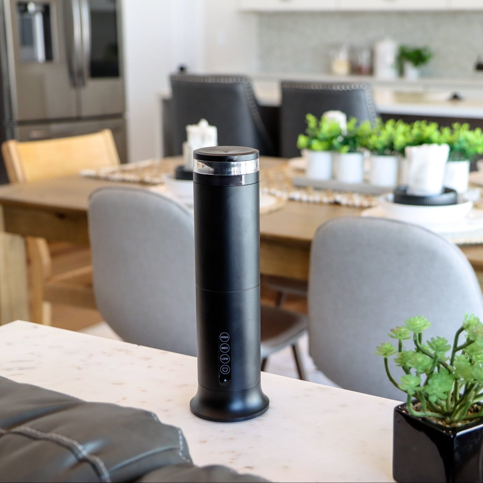 Black Electric Scent Diffuser - Automatic Aroma Diffuser for Continuous Scent - Purple Duck