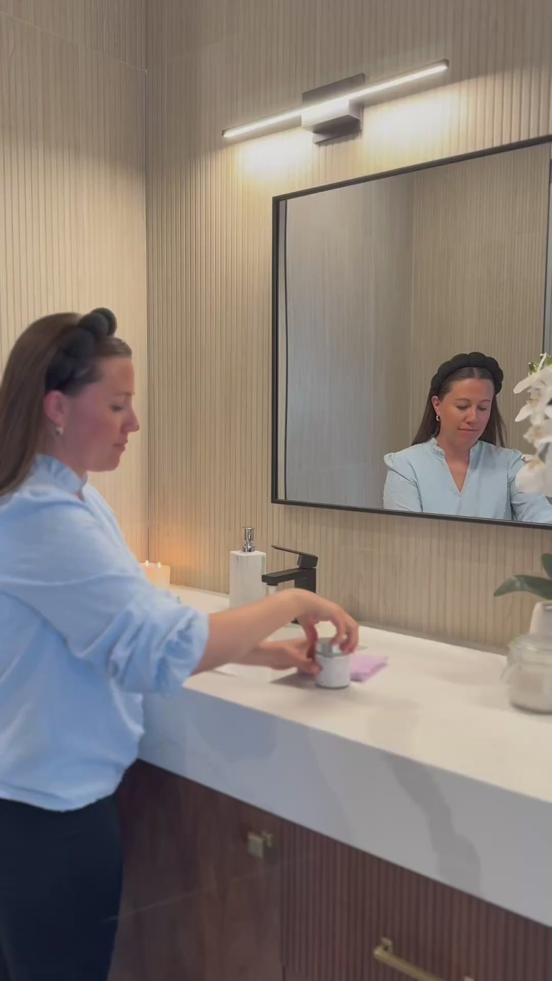 Load video: Gentle Whipped Facial Cleanser